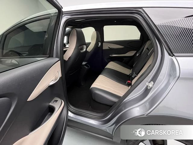 BYD dolphin 2023 Темно-серый из Китая, фото 3