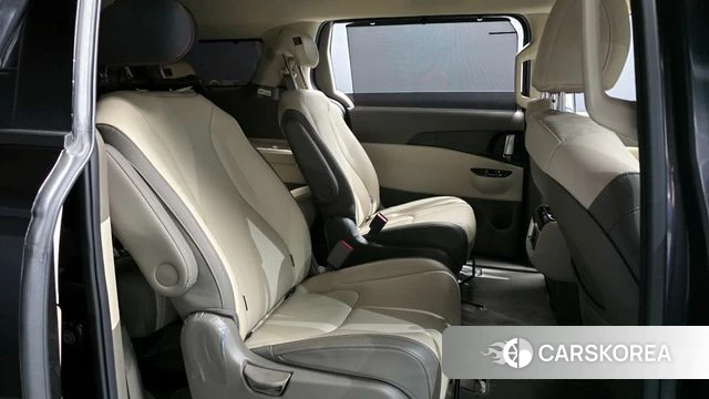 Kia Carnival 4th generation 2022 Серый из Кореи, фото 3