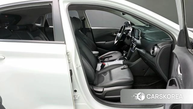 Hyundai Kona 2018 Белый из Кореи, фото 3