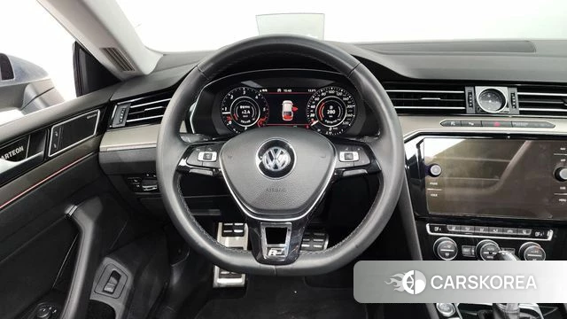 Volkswagen Arteon 2019 Белый из Кореи, фото 3