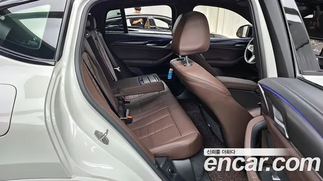 BMW X4 (G02) 2023 Белый из Кореи, фото 3