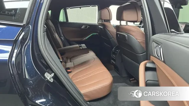 BMW X6 (G06) 2025 Черный из Кореи, фото 3