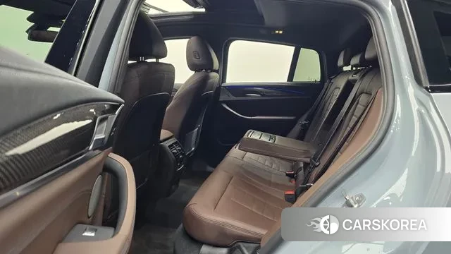 BMW X4 (G02) 2022 Цвет галактики из Кореи, фото 3