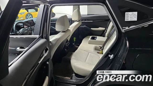 Kia Seltos 2021 Черный из Кореи, фото 3