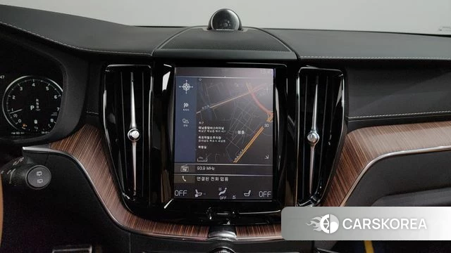 Volvo XC60 second Generation 2021 Серый из Кореи, фото 3