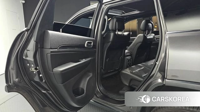 Jeep Grand Cherokee 2019 Серый из Кореи, фото 3