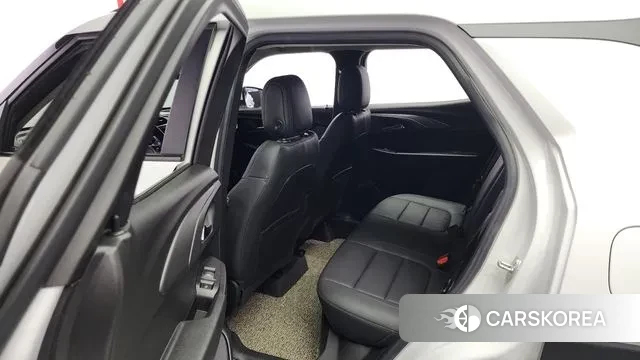 Chevrolet (GM Daewoo) Trailblazer 2022 Белый из Кореи, фото 3