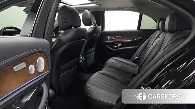 Mercedes-Benz E-Class W213 2020 Черный из Кореи, фото 3