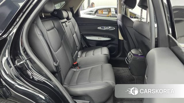 Genesis GV70 2022 Черный из Кореи, фото 3
