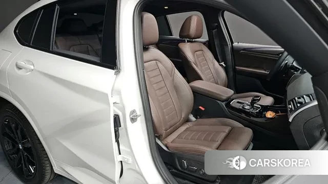 BMW X4 (G02) 2025 Белый из Кореи, фото 3