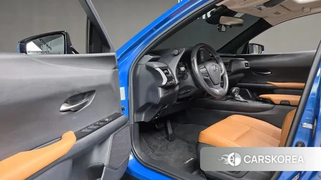 Lexus UX250h 2019 Синий из Кореи, фото 3