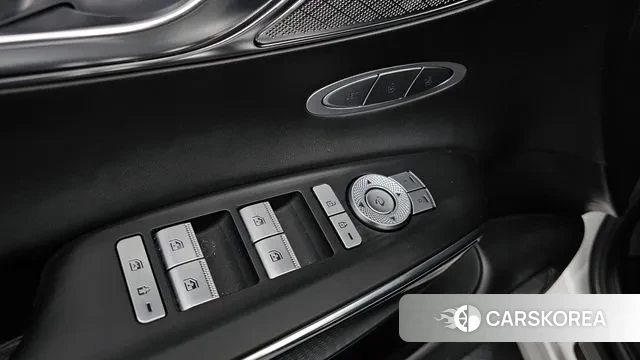 Genesis GV70 2021 Белый из Кореи, фото 3