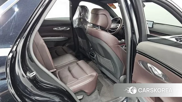 Genesis GV70 2021 Черный из Кореи, фото 3