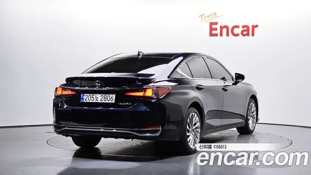 Lexus ES300h 7th generation id 2702741 из Кореи 3