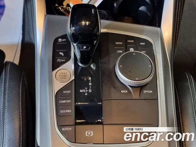 BMW 4 Series (G22) 2023 Белый из Кореи, фото 3