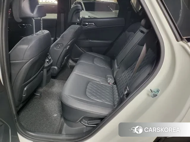 Kia The New Sportage 5th Generation Hybrid 2025 Белый из Кореи, фото 3