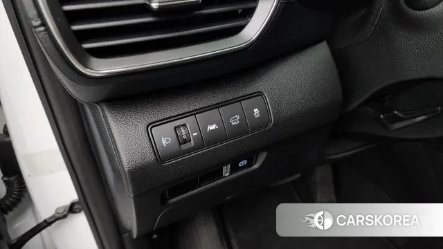 Hyundai The New Santa Fe 2021 Белый из Кореи, фото 3