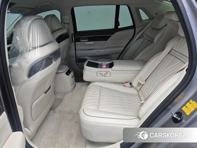 Genesis G90 (RS4) 2022 Серебряный из Кореи, фото 3