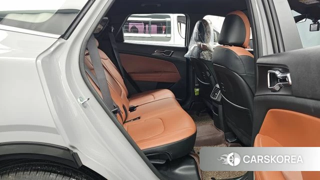 Kia The New Sportage 5th Generation 2025 Серебристо-серый из Кореи, фото 3