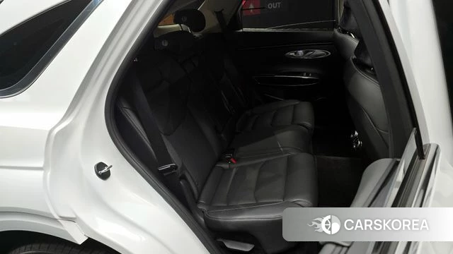 Genesis GV70 2023 Белый из Кореи, фото 3