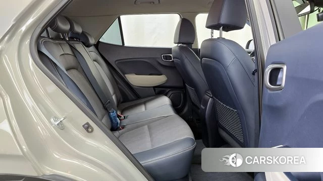 Hyundai Venue 2020 Песочный из Кореи, фото 3