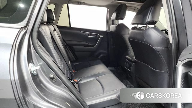 Toyota RAV4 5th Generation 2019 Серый из Кореи, фото 3