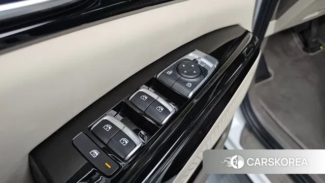 Kia Carnival 4th generation 2023 Белый из Кореи, фото 3