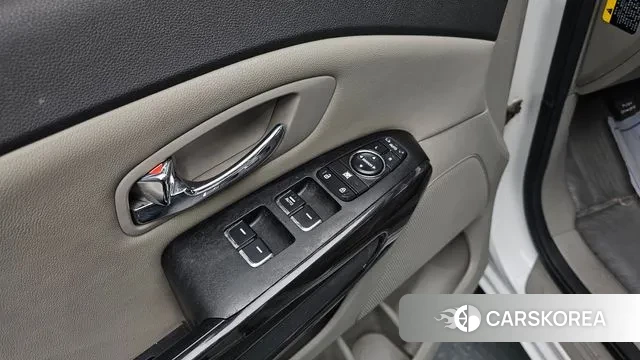 Kia All New Carnival 2018 Белый из Кореи, фото 3