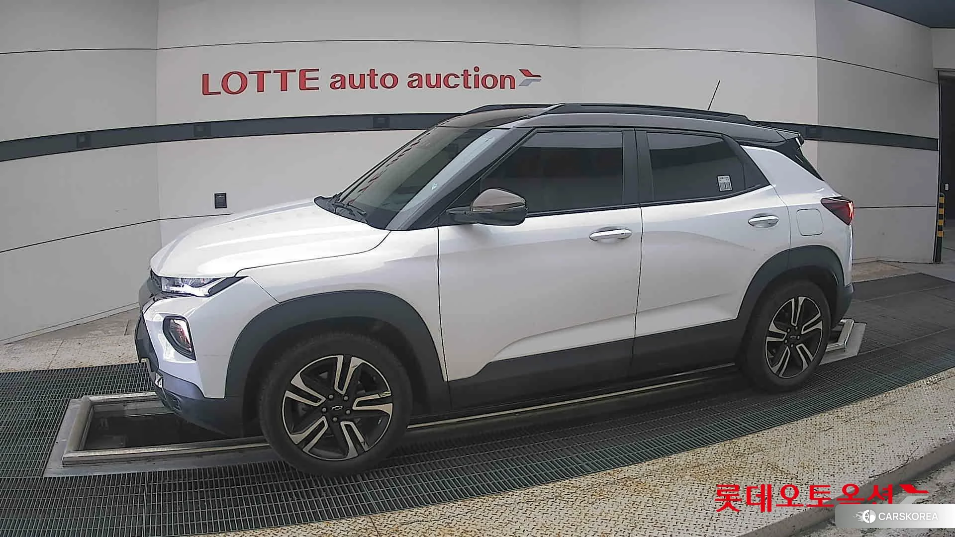 Korea G M TrailBlazer 1.35 Turbo FWD 2022 Белый из Кореи, фото 3