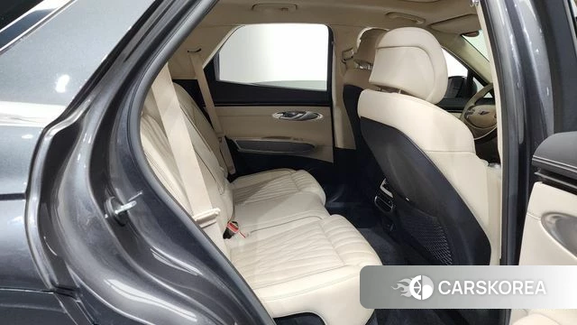 Genesis GV70 2021 Серый из Кореи, фото 3