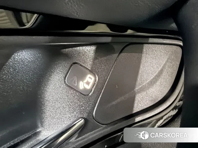 Land Rover Discovery Sports 2nd Generation 2022 Песочный из Кореи, фото 3