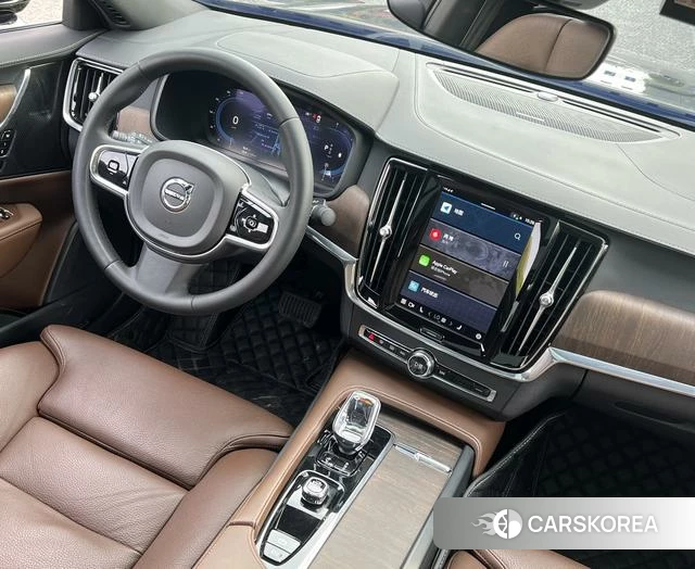 Volvo S90 2024 Черный из Китая, фото 3