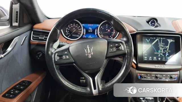 Maserati Ghibli 2018 Синий из Кореи, фото 3