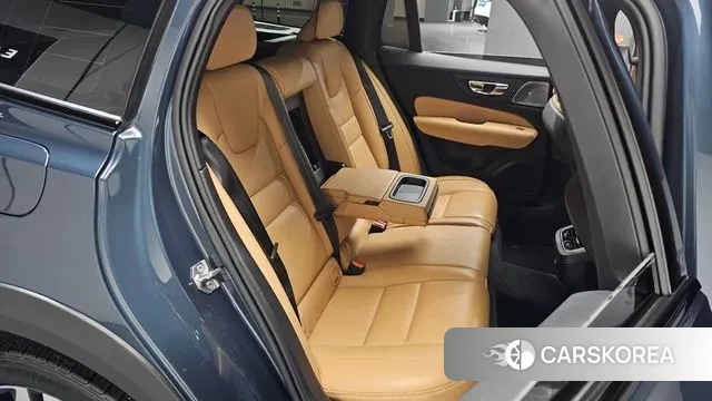 Volvo V60 Cross-Country 2nd Generation 2021 Синий из Кореи, фото 3