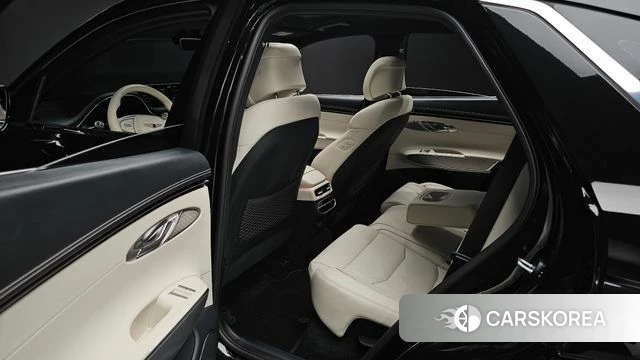Genesis Electrified GV70 2022 Черный из Кореи, фото 3