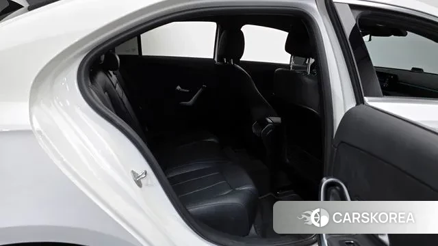 Mercedes-Benz A-Class W177 2022 Белый из Кореи, фото 3