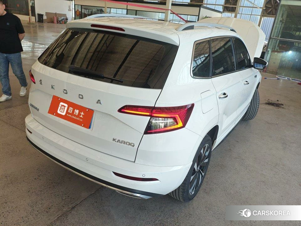 Skoda Krok 2022 Белый из Китая, фото 3