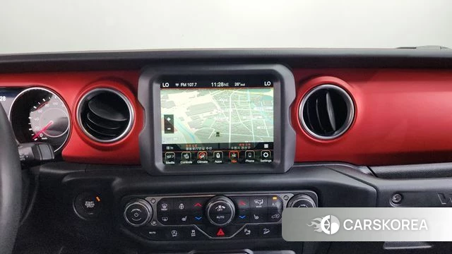 Jeep Wrangler (JL) 2019 Белый из Кореи, фото 3
