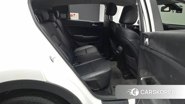 Kia Sportage The Bold 2021 Белый из Кореи, фото 3