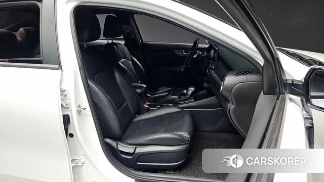 Kia Come New K3 2021 Белый из Кореи, фото 3