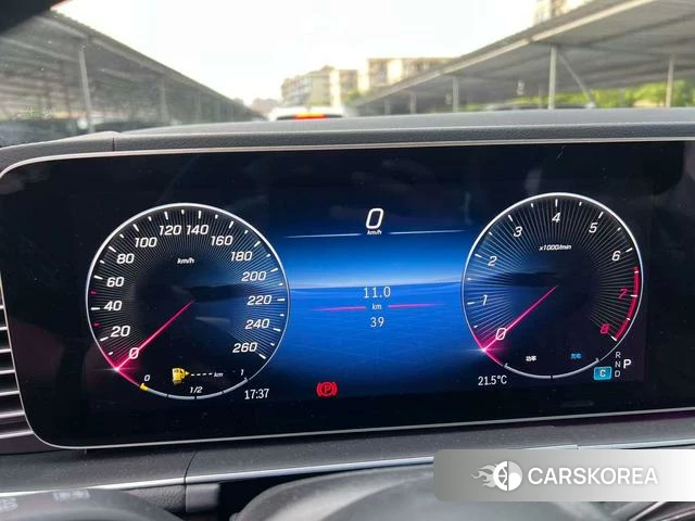 Mercedes-Benz GLE (import) 2026 Черный из Китая, фото 3