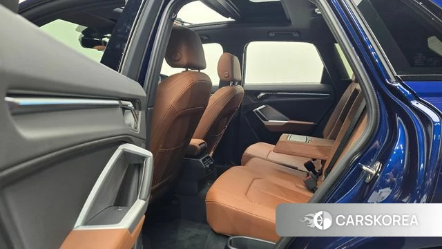 Audi Q3 (F3) 2025 Синий из Кореи, фото 3