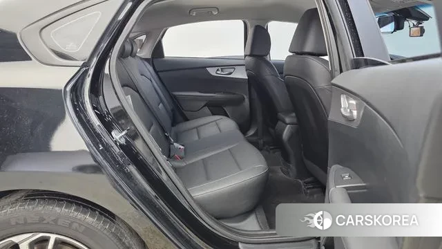 Kia The New K3 2nd generation 2022 Черный из Кореи, фото 3