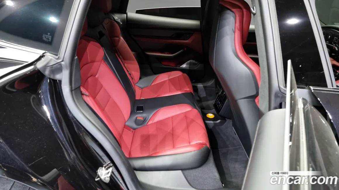 Porsche Taycan 2022 из Кореи, фото 3