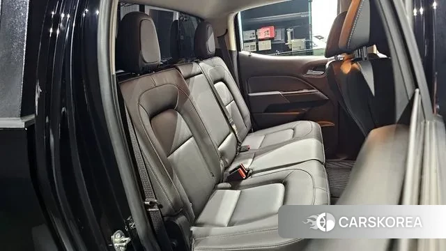 Chevrolet (GM Daewoo) Real New Colorado 2021 Черный из Кореи, фото 3