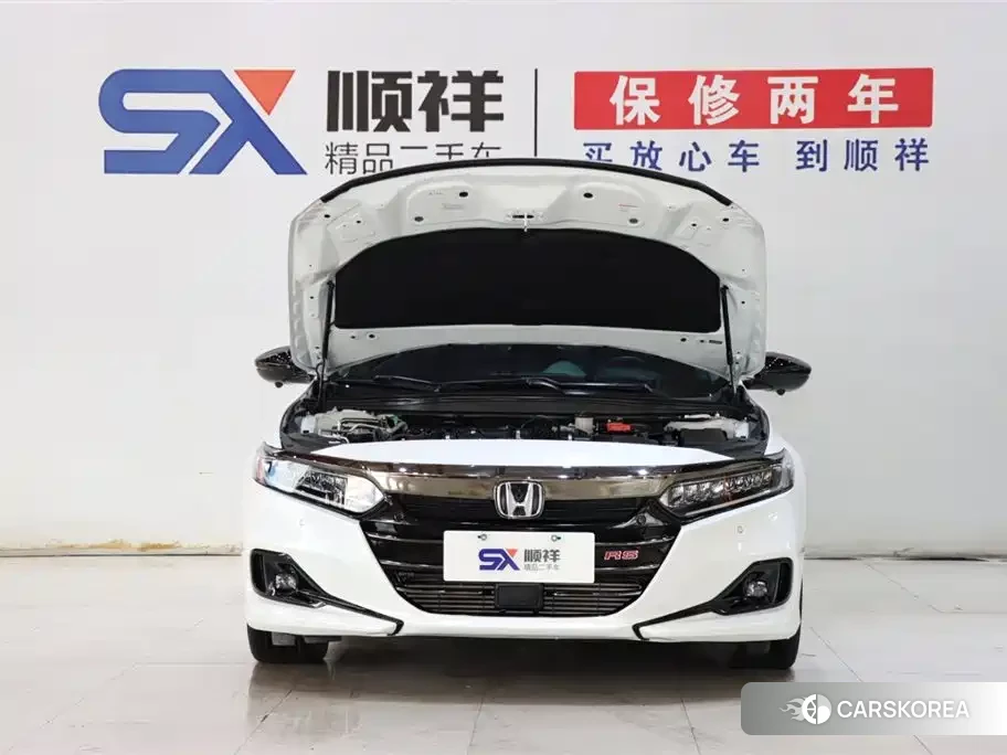 Honda Accord 2023 Белый из Китая, фото 3