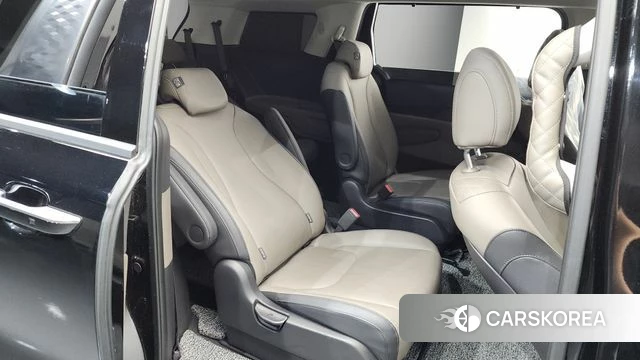 Kia The New Carnival 4th Generation 2024 Черный из Кореи, фото 3