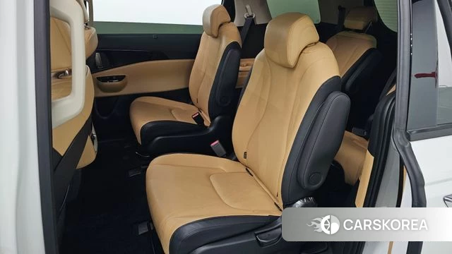 Kia Carnival 4th generation 2023 Белый из Кореи, фото 3