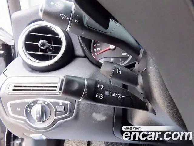 Mercedes-Benz C-Class W205 id 2881972 из Кореи 3