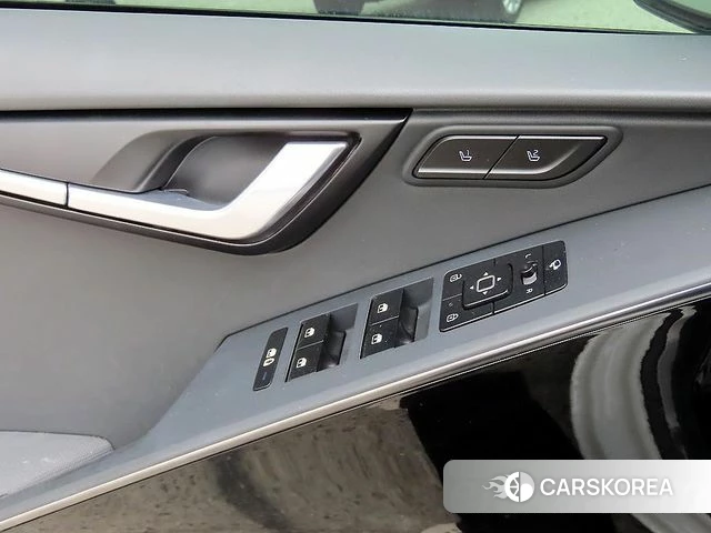 Kia Di Ol Nu Niro 2022 Белый из Кореи, фото 3